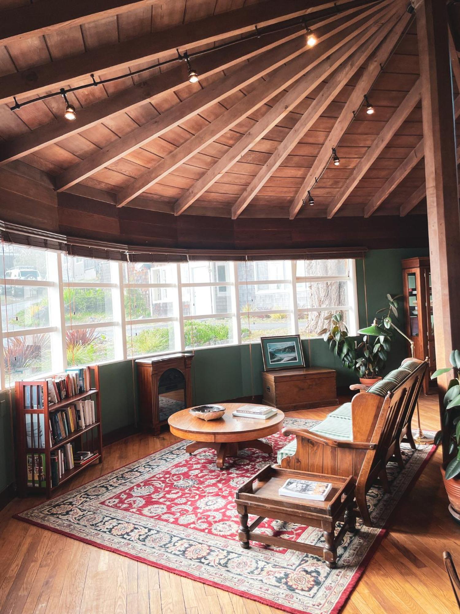Jenner Inn 외부 사진